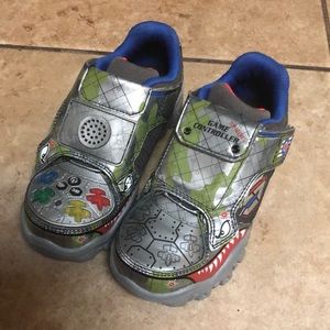 New Skechers interactive sneaker. Size 12.